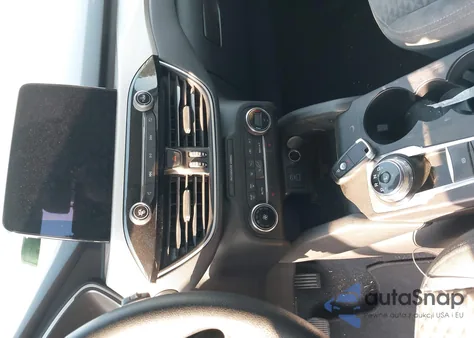 2020 Ford Escape Se z USA, uszkodzony, nr VIN 1FMCU0G6XLUC72222